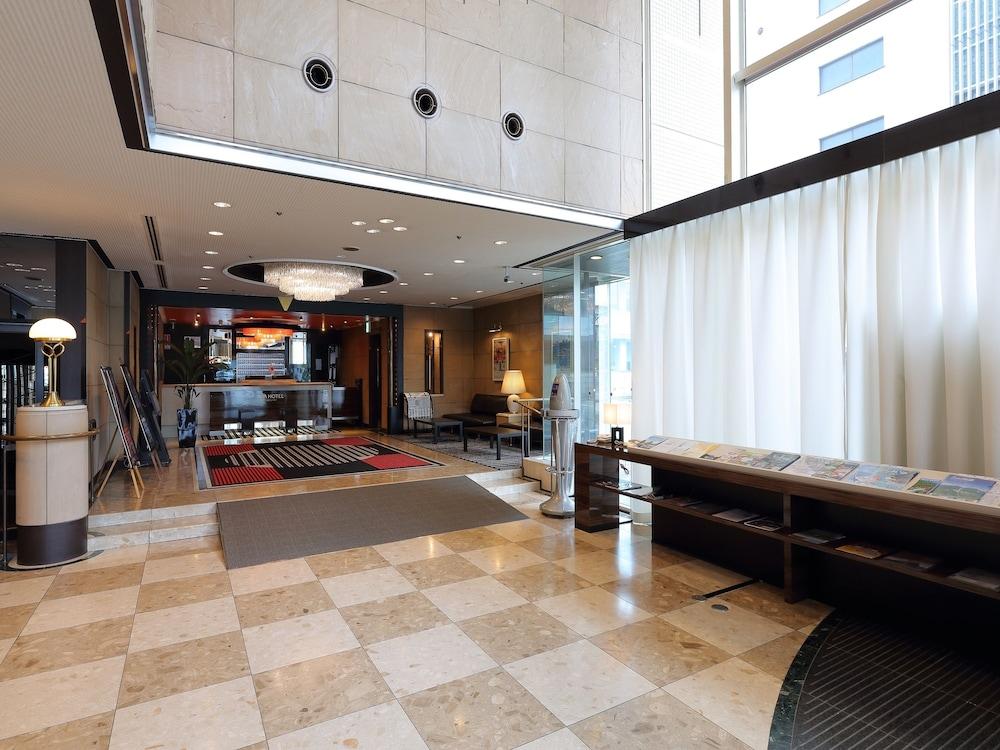 Apa Hotel Takaoka Marunouchi Экстерьер фото